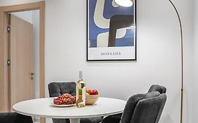 Koukaki Urban Suites
